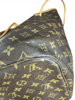 Load image into Gallery viewer, Louis Vuitton Neverful GM Tote - Classic Monogram, Pink Interior, Gold-tone Hardware
