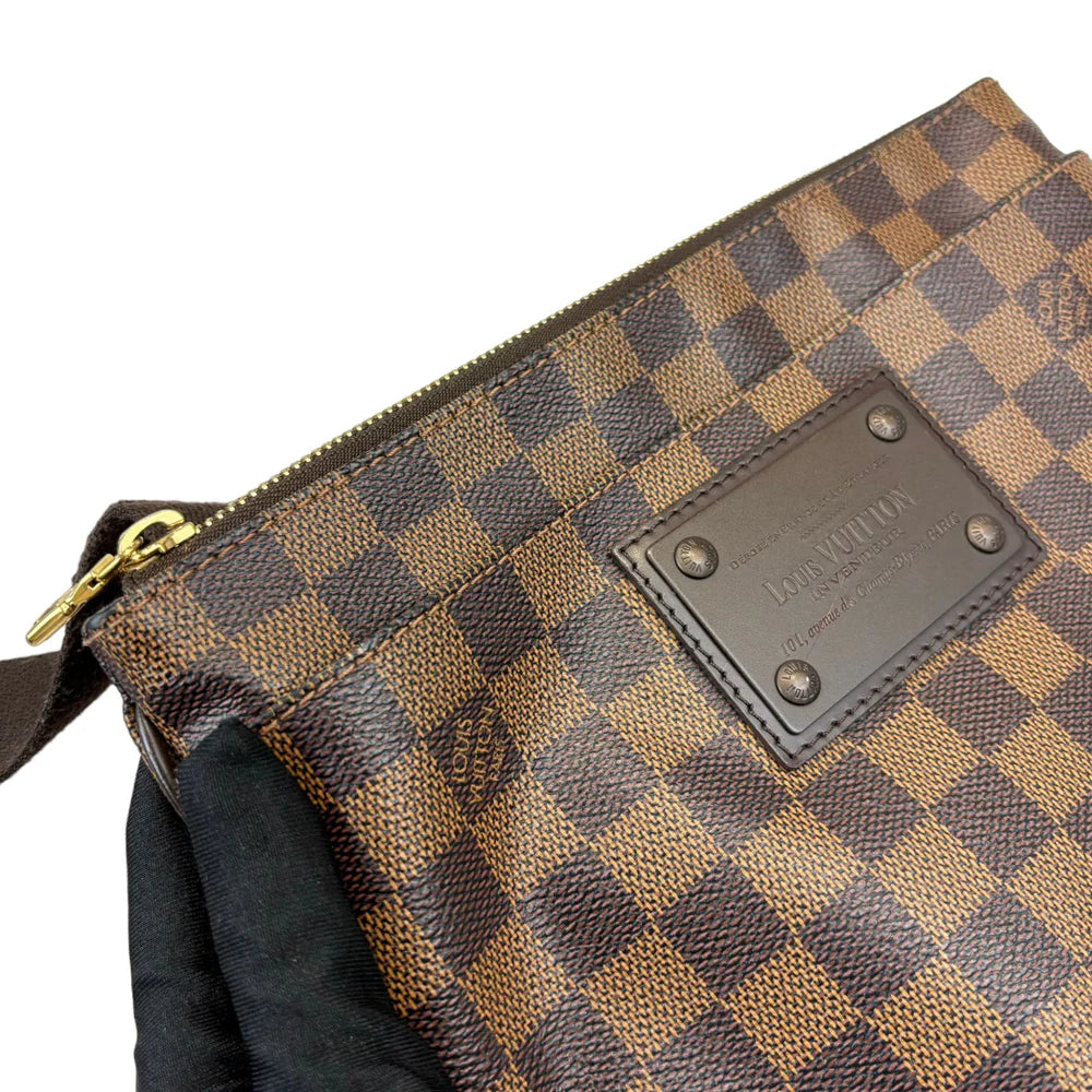 Louis Vuitton Brooklyn Flat Pochette Damier Ebene Brown Gold Tone Hardware