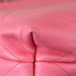 Charger l&#39;image dans la galerie, Chanel 22 Drawstring Rainbow Hardware Calfskin Quilted Pink
