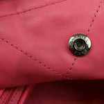 Charger l&#39;image dans la galerie, Chanel 22 Drawstring Rainbow Hardware Calfskin Quilted Pink
