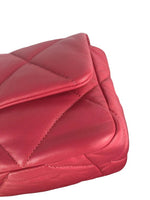 Charger l&#39;image dans la galerie, Chanel 19 Small Dark Pink Lambskin Mixed Hardware
