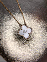 将图片加载到图库查看器，Van Cleef and Arpels VCA Vintage Alhambra Holiday Pendant, Diamond, Mother of Pearl, 18kt Gold Hardware
