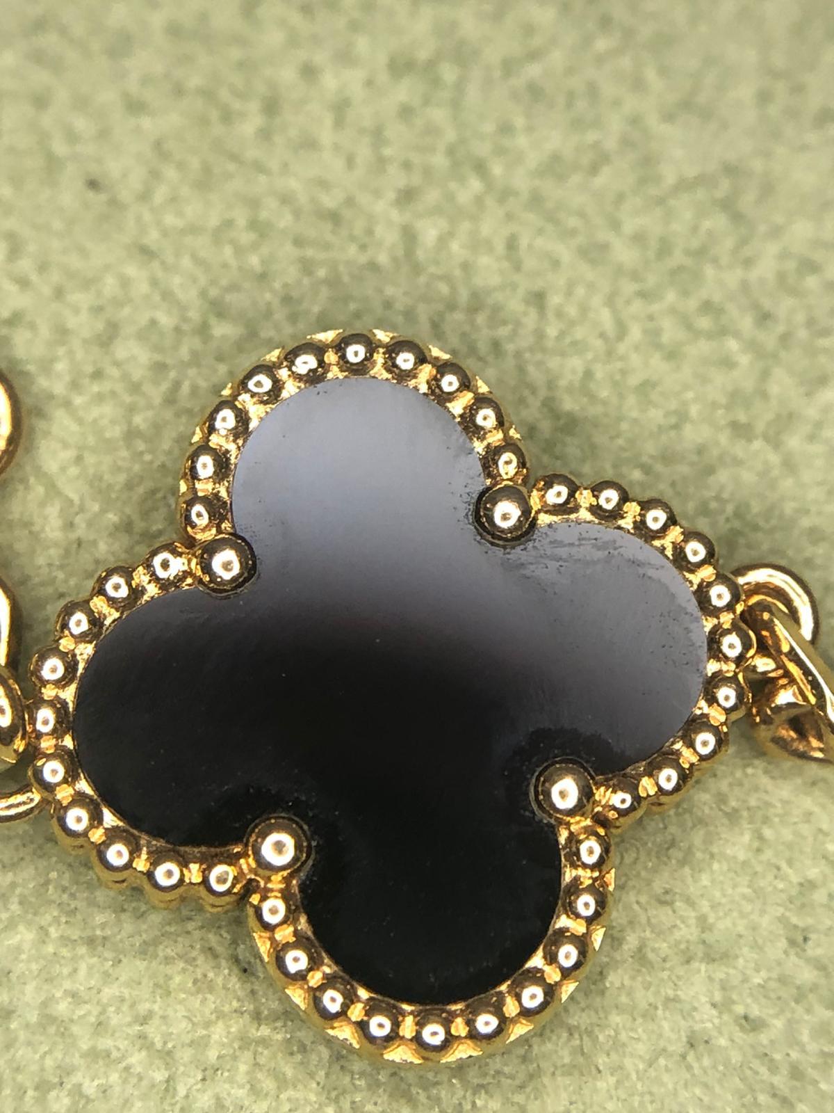 Van Cleef & Arpels VCA Vintage Alhambra 10 Motifs Onyx 18kt Yellow Gold