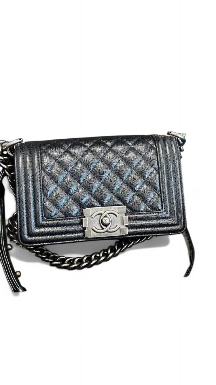 Chanel Leboy Small Quilted Black Caviar / Grained Calfskin, Ruthenium Hardware