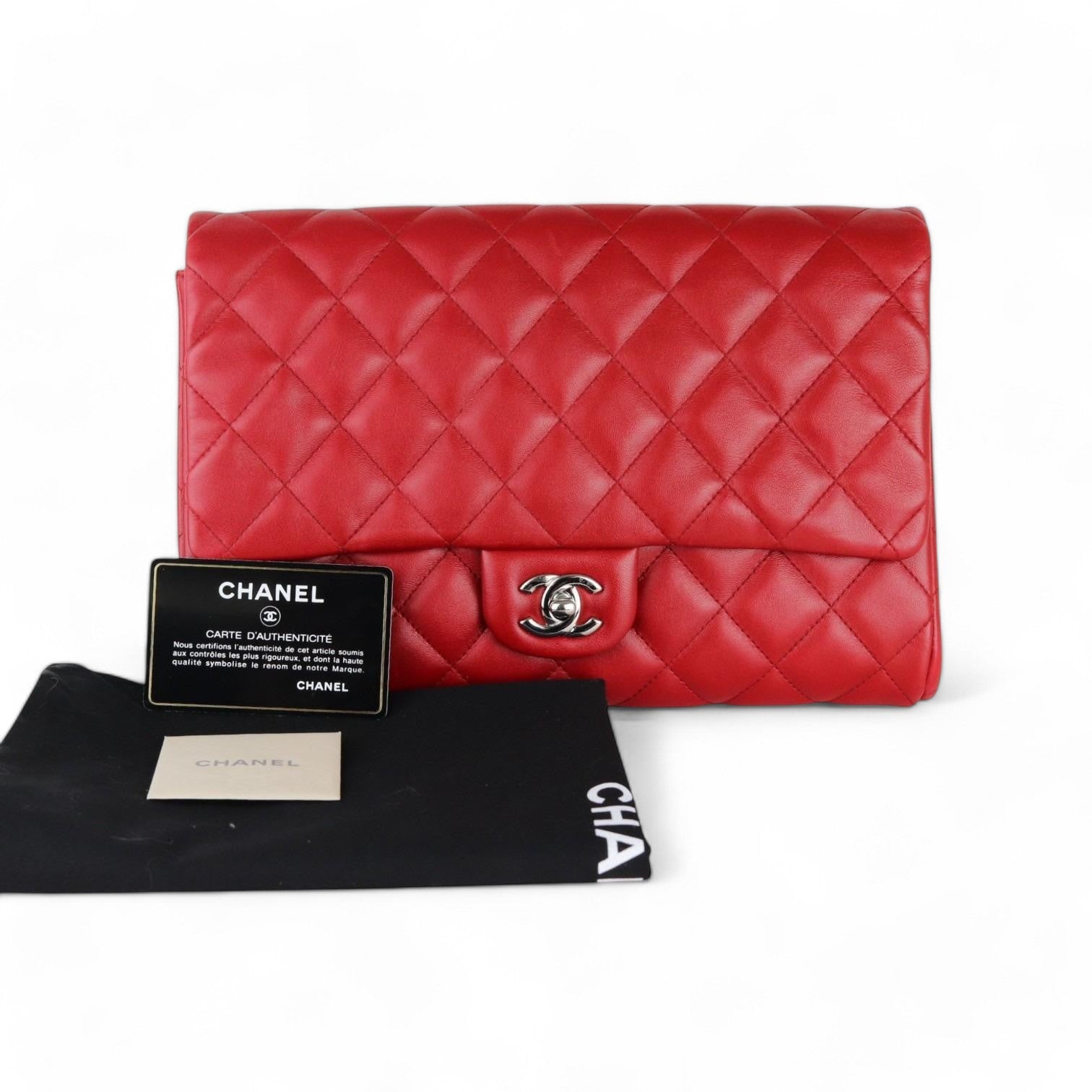 Chanel Clutch Jumbo with Chain Diamond Quilter Red Lambskin Silver-tone Hardware