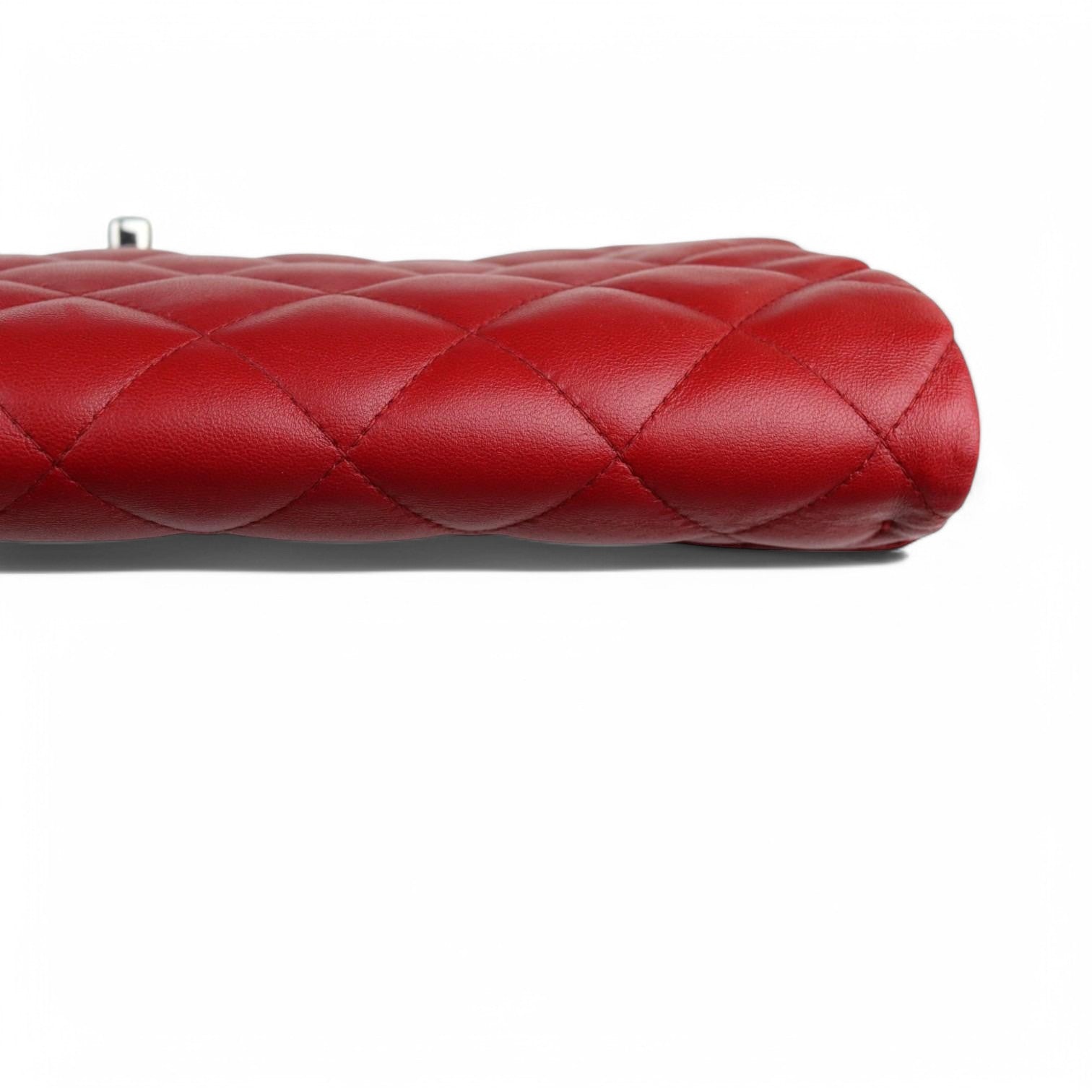 Chanel Clutch Jumbo with Chain Diamond Quilter Red Lambskin Silver-tone Hardware