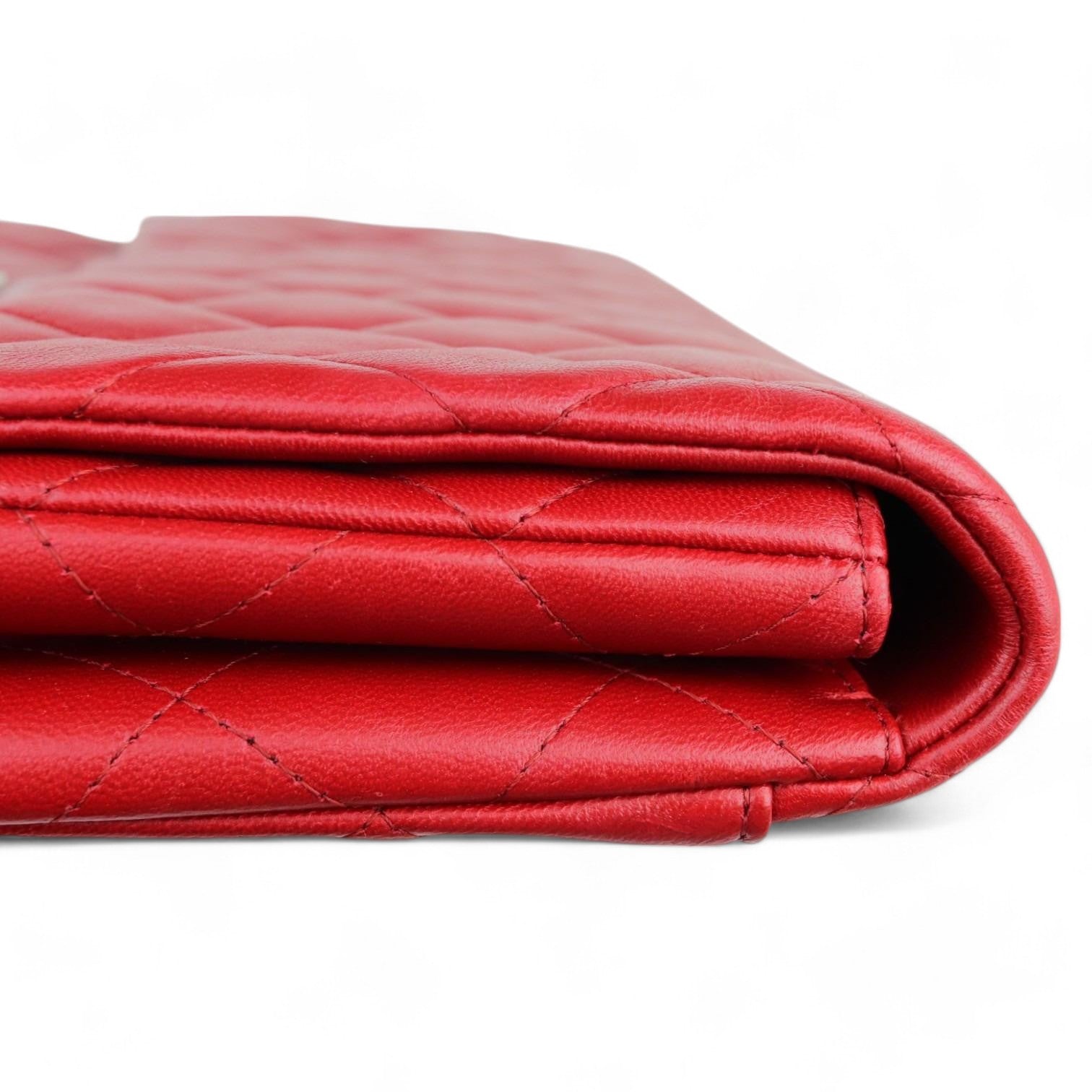 Chanel Clutch Jumbo with Chain Diamond Quilter Red Lambskin Silver-tone Hardware