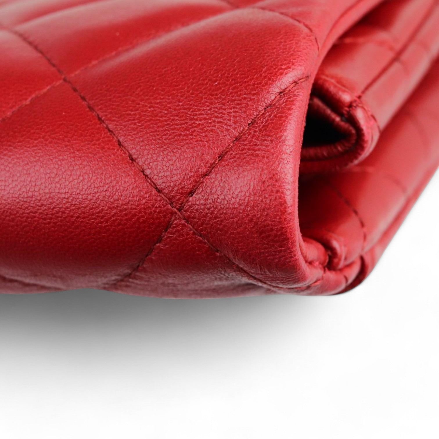 Chanel Clutch Jumbo with Chain Diamond Quilter Red Lambskin Silver-tone Hardware