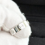 将图片加载到图库查看器，Silver ring with diamonds on a white fabric background
