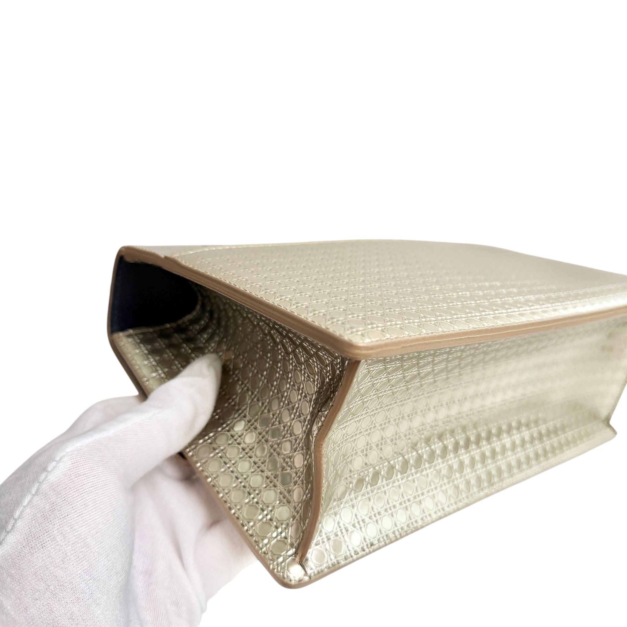 Christian Dior Montaigne 30 Chain – Champagne Gold Micro Cannage, Gold-tone Hardware