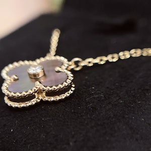 Van Cleef and Arpels VCA 1 Motif Vintage Alhambra Holiday Pendant