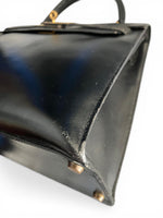 Load image into Gallery viewer, Hermès Vintage Kelly 28 Noir/Black Box Leather, 24kt-plated Gold Hardware
