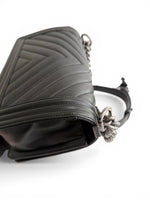 Charger l'image dans la galerie, Chanel Leboy Old Medium – Black Caviar, Ruthenium Hardware
