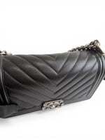 Charger l'image dans la galerie, Chanel Leboy Old Medium – Black Caviar, Ruthenium Hardware
