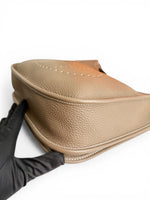 将图片加载到图库查看器，Hermès Evelyne III 29 / PM – Etoupe Veau Clemence Palladium Hardware
