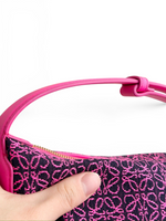将图片加载到图库查看器，Loewe Cubi Small Anagram Jacquard &amp; Calfskin Pink/Black
