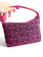 将图片加载到图库查看器，Loewe Cubi Small Anagram Jacquard &amp; Calfskin Pink/Black
