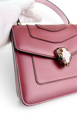 将图片加载到图库查看器，Bvlgari Serpenti Forever Top Handle - Pink, Ivory, Burgundy Calfskin Leather, Gold-tone Hardware

