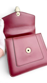 将图片加载到图库查看器，Bvlgari Serpenti Forever Top Handle - Pink, Ivory, Burgundy Calfskin Leather, Gold-tone Hardware
