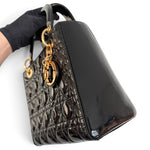 Charger l'image dans la galerie, Christian Dior Lady Dior Medium, Black Patent Leather Gold-tone Hardware
