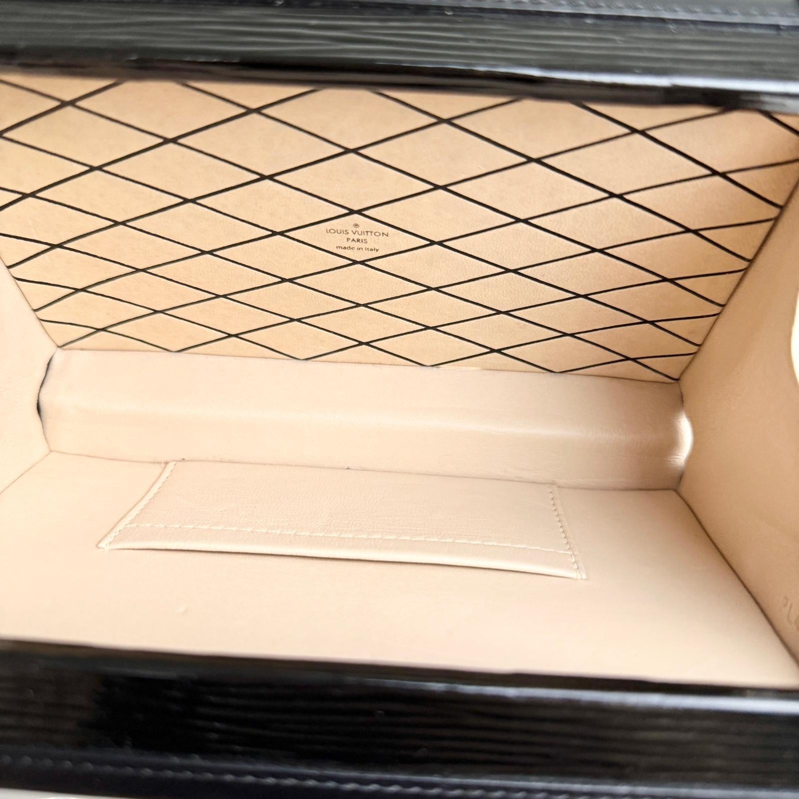 LV Petite Malle Pink Epi and Noir Leather, Gold-tone Hardware