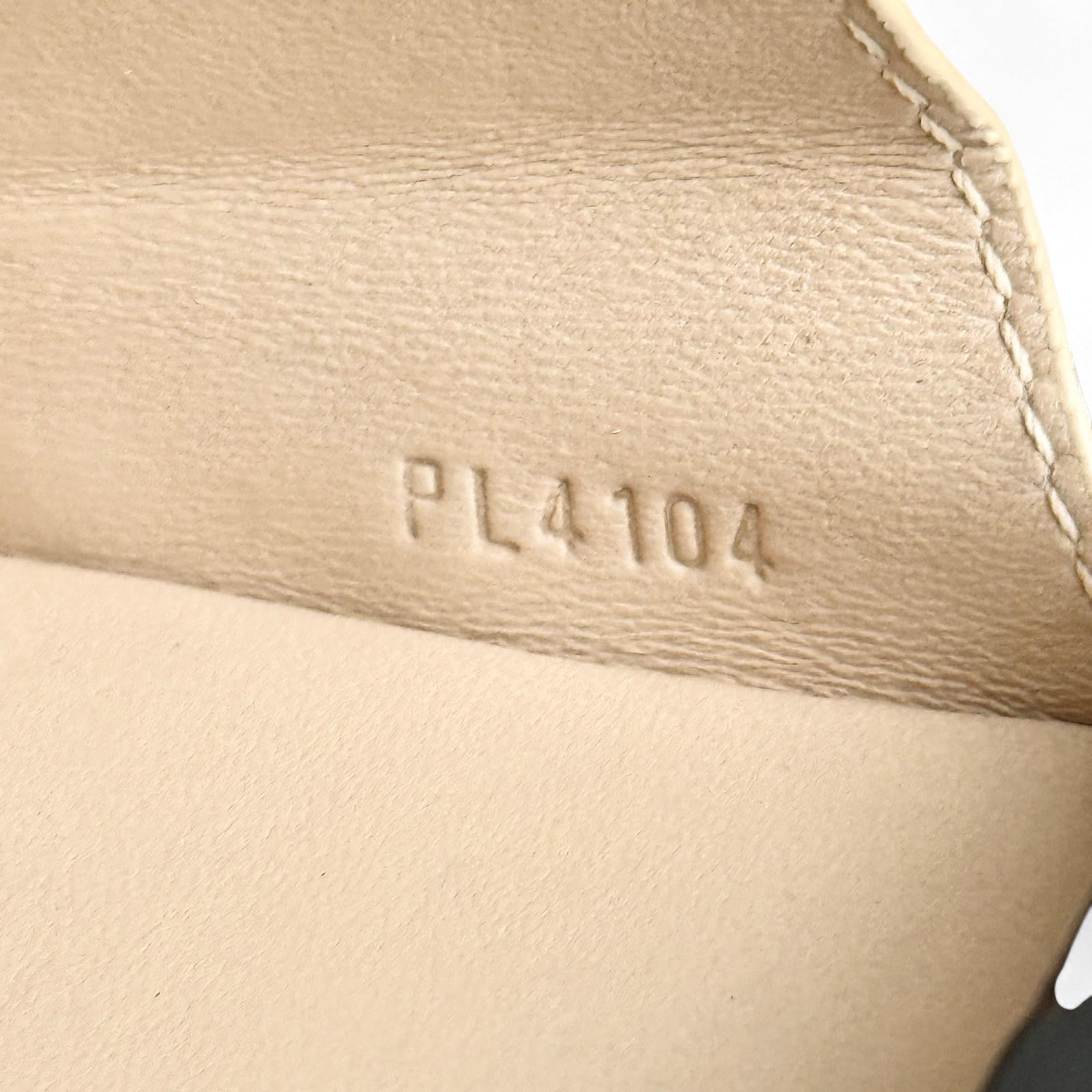 LV Petite Malle Pink Epi and Noir Leather, Gold-tone Hardware