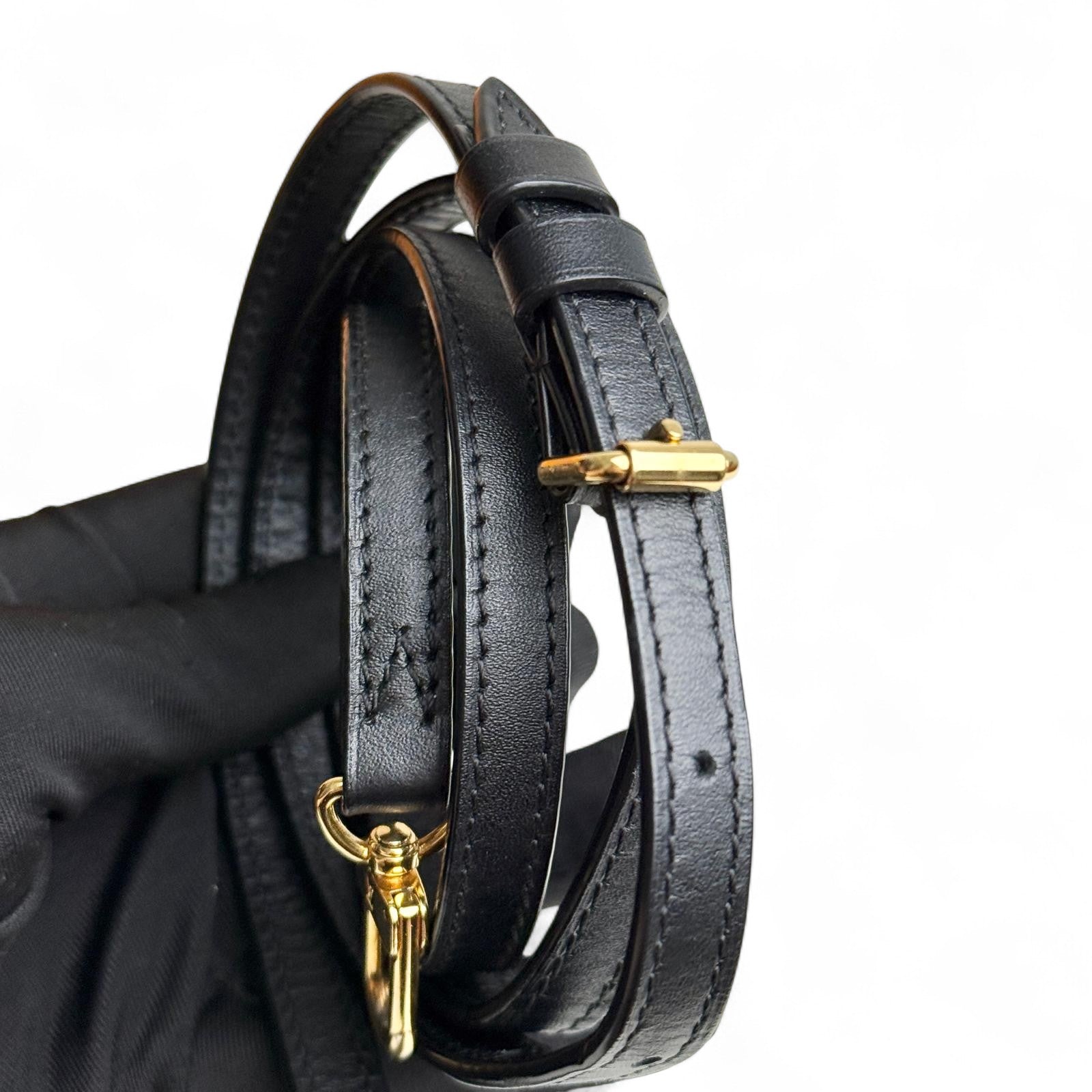 LV Petite Malle Pink Epi and Noir Leather, Gold-tone Hardware