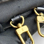 将图片加载到图库查看器，LV Petite Malle Pink Epi and Noir Leather, Gold-tone Hardware
