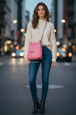 Charger l'image dans la galerie, Chanel 22 Tote With Pouch- Medium Pink Quilted Calfskin, Rainbow Hardware
