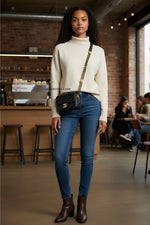 Charger l'image dans la galerie, Chanel Trendy CC Small Black Lambskin Rose Gold Hardware
