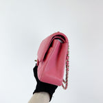 Load image into Gallery viewer, sideview-authentic-second-hand-chanel-pre-ownded-chanel
