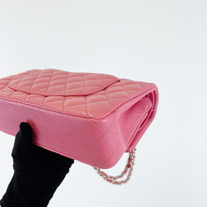 bottom-perspective-chanel-pink-handbag