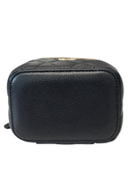 将图片加载到图库查看器，Black quilted leather pouch on a white background

