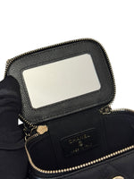 将图片加载到图库查看器，Black Chanel handbag with a reflective patch on a white background

