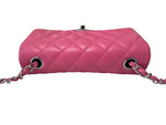将图片加载到图库查看器，Pink quilted handbag with a chain strap on a white background
