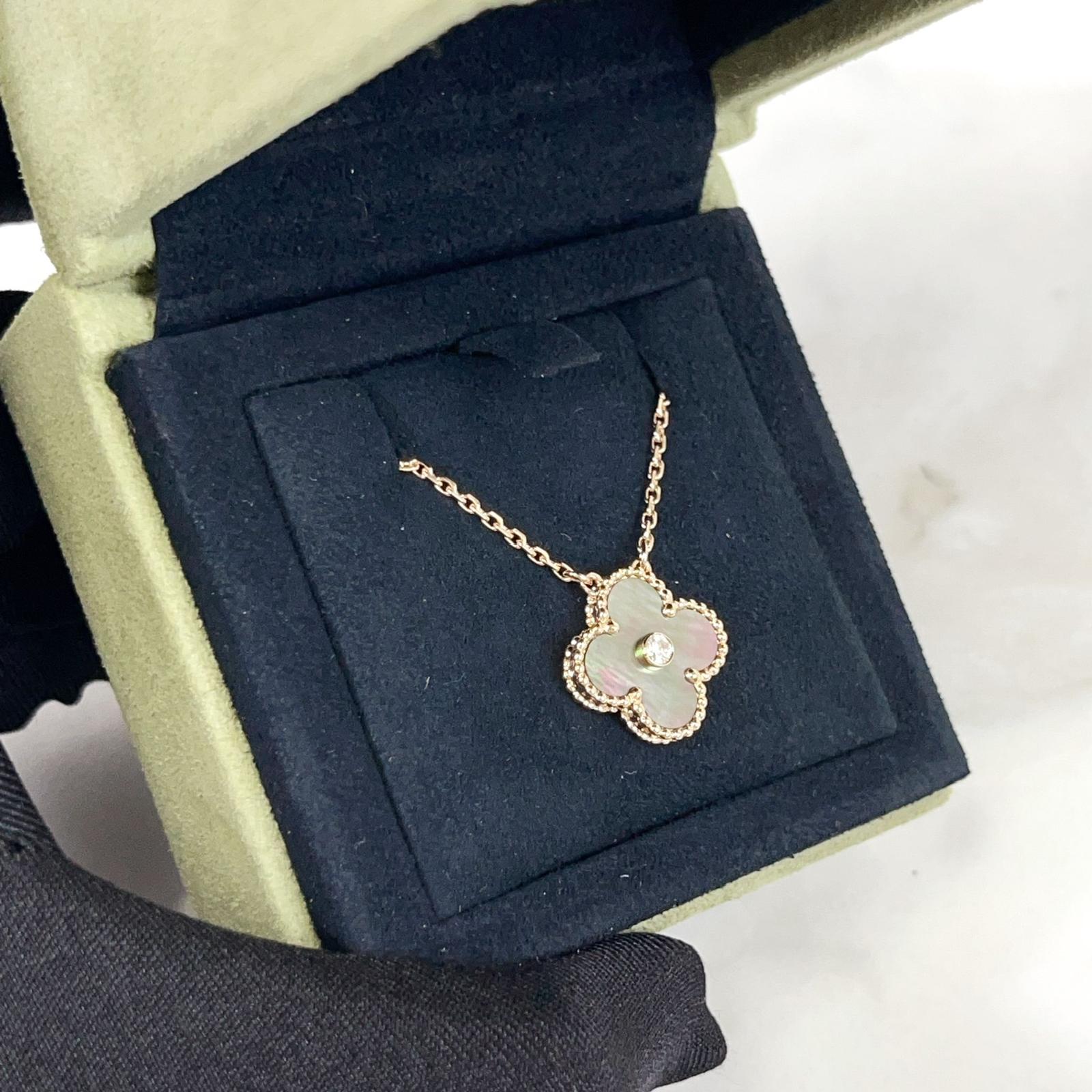 Van Cleef and Arpels Vintage Alhambra Holiday Pendant Necklace