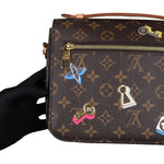 将图片加载到图库查看器，Pochette Metis Monogram Love Lock GHW
