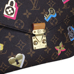 Charger l&#39;image dans la galerie, Pochette Metis Monogram Love Lock GHW
