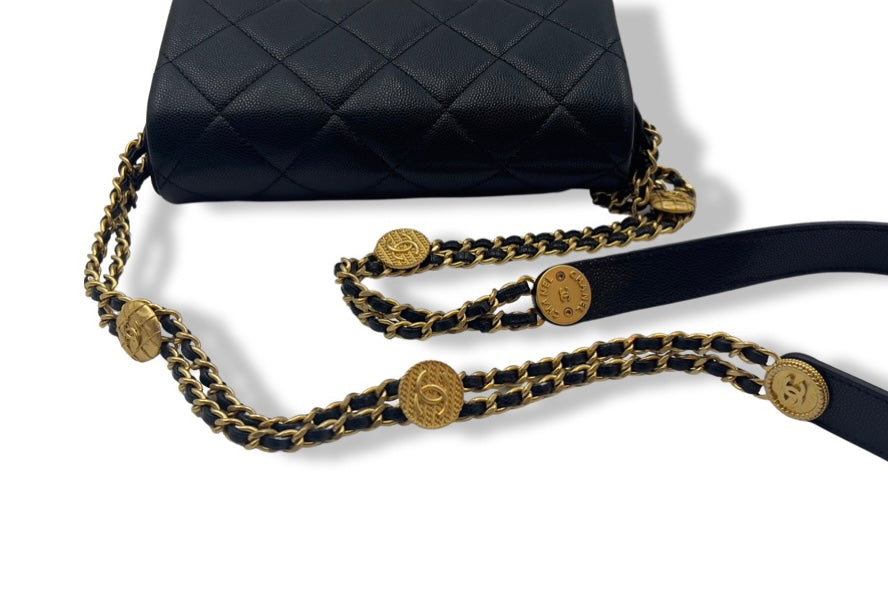 CHANEL MEDALLION MINI, TWIST YOUR BUTTONS
