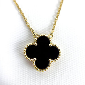 Van Cleef and Arpels Vintage Alhambra 1 Motif Pendant and Necklace - Vca