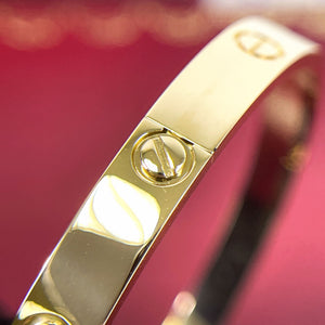 Cartier Classic Love Bracelet