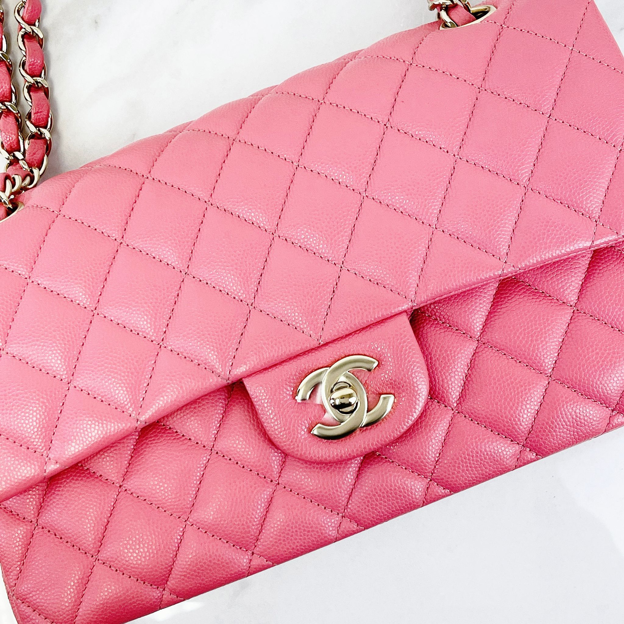 closeup-of-second-hand-chanel-bags