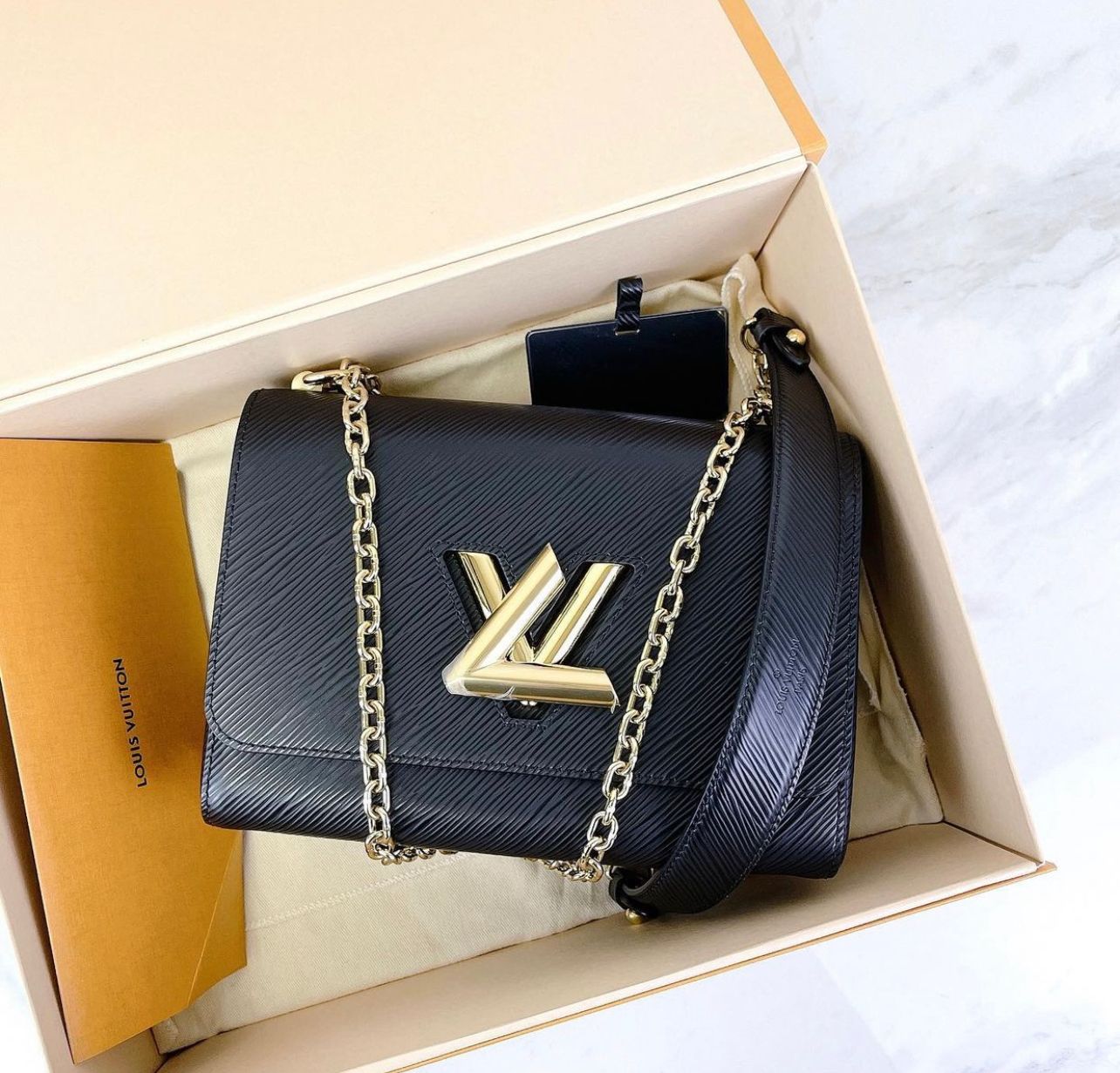 Louis vuitton twist mm