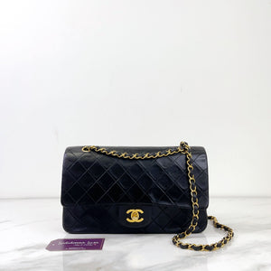 Chanel Vintage Timeless Classic Medium