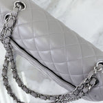 Load image into Gallery viewer, Chanel Timeless Classic Small
