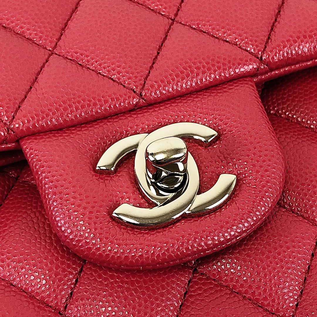 Chanel Timeless Classic Small