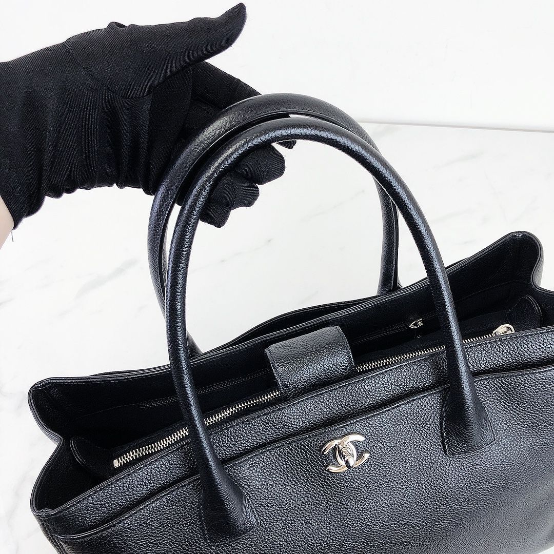 Chanel Executive Cerf Tote