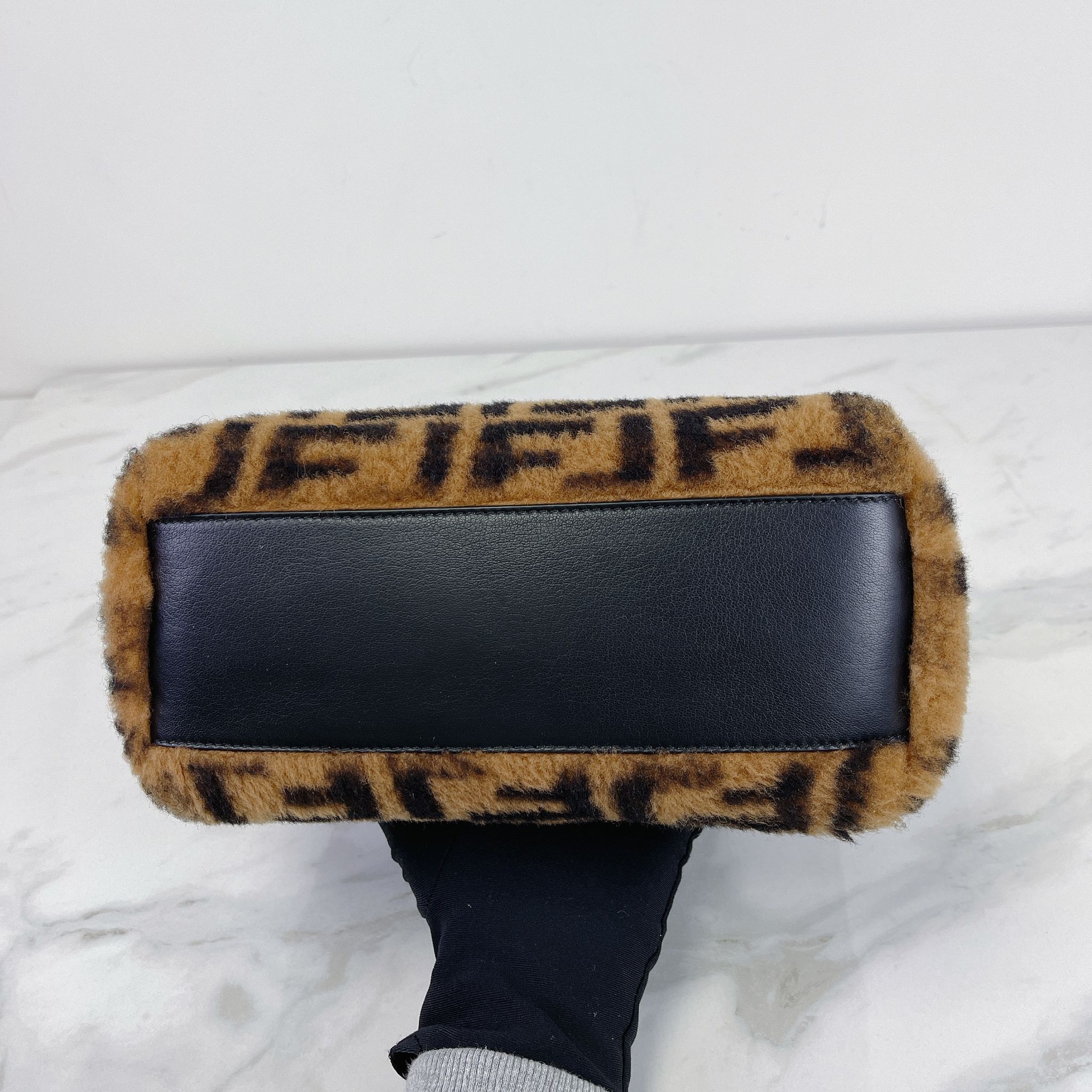 Fendi peekaboo mini