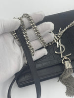 Charger l&#39;image dans la galerie, Saint Laurent Monogram Wallet on Chain
