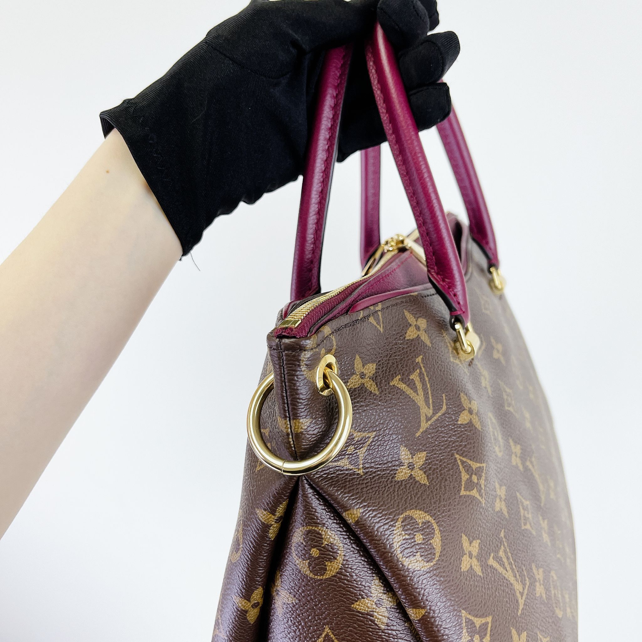 Louis vuitton pallas tote